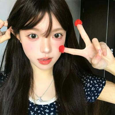 三个月亮